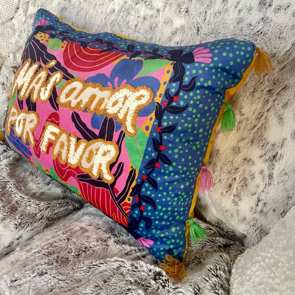 Colorful 'Más Amor Por Favor' Pillow - Picture 4 of 4